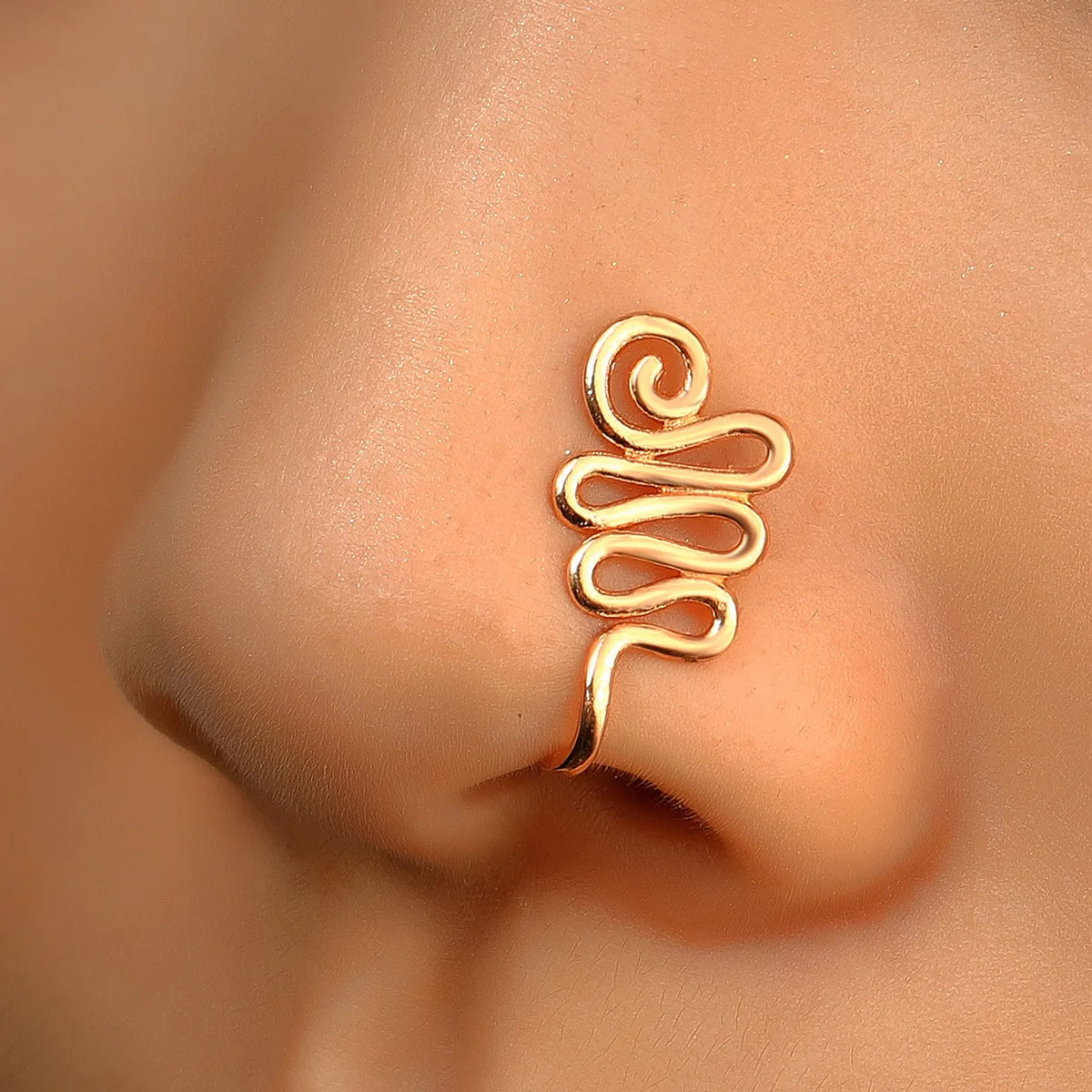 Fashion Nose Ring Charm Crystal Butterfly Pentagram Nose Ring Women Fake Piercing Clip on Nose Ear Rings Body Jewelry