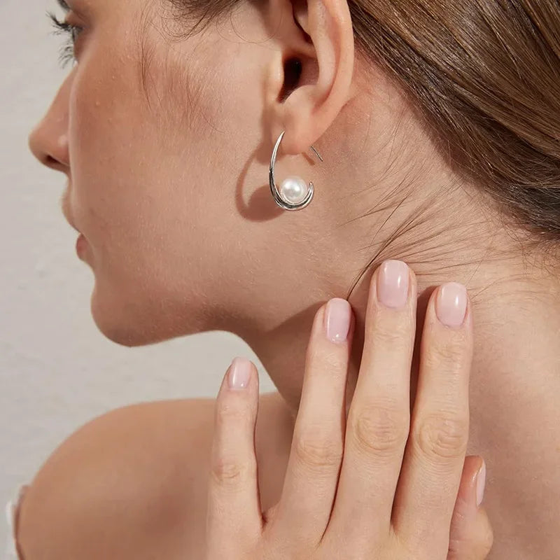 European and American Simple Style Earrings for Women