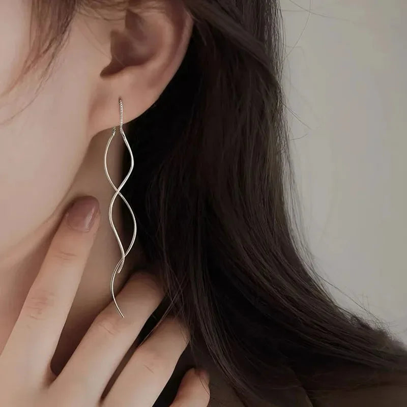 New Minimalist Long Wavy Fringe Earrings New Women Fashionable Hanging Earrings High-End Jewelry Minimalist Accessories Gifts