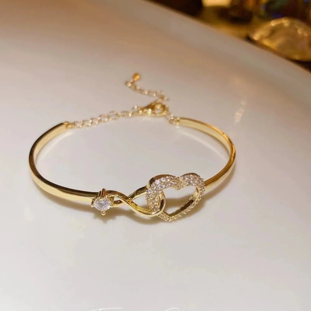 ‌Heart Bracelet with Extender Chain