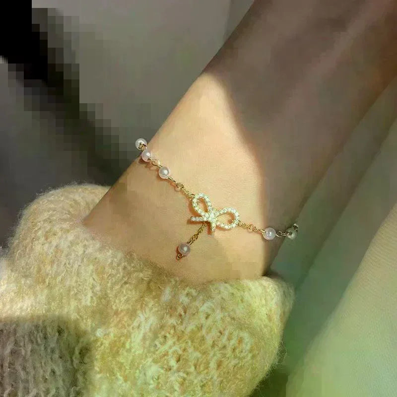 Women Bow Pearls Charm Bracelet