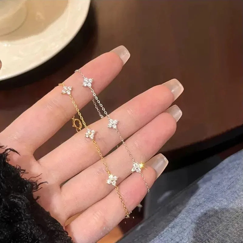 Temperament Four Leaf Flower Bracelet for Women