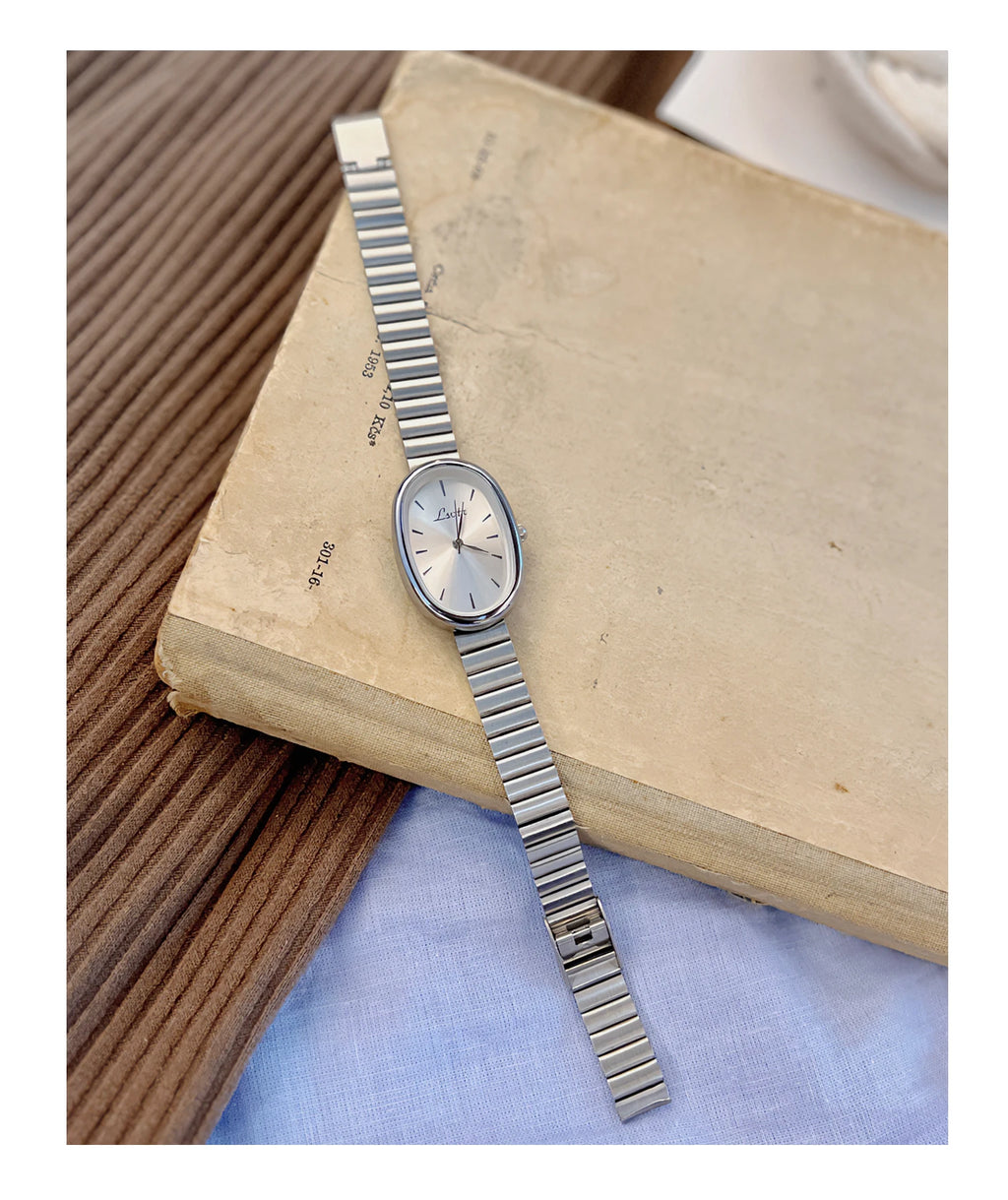 1pc Women's Watch With Gold Bracelet