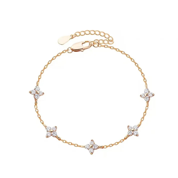 Temperament Four Leaf Flower Bracelet for Women