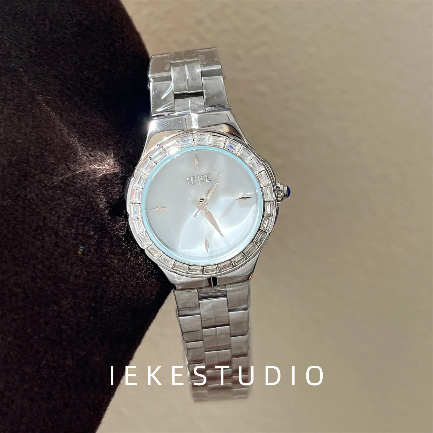 Metal Watch for Women