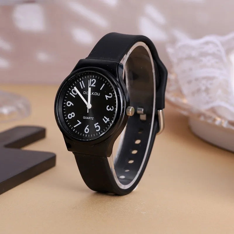 Chic Ladies Watch