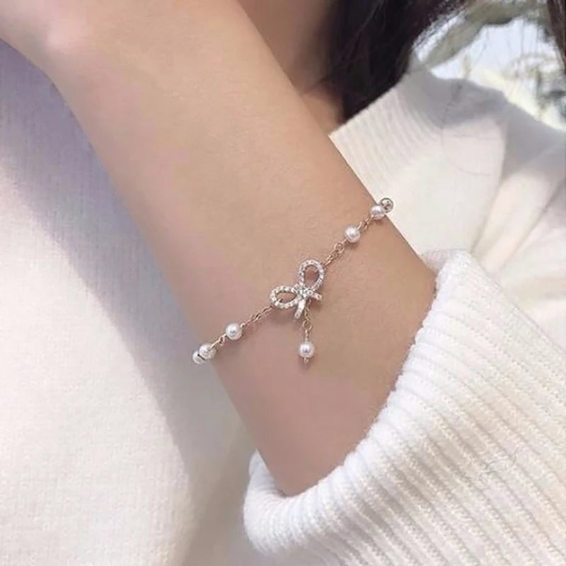 Women Bow Pearls Charm Bracelet