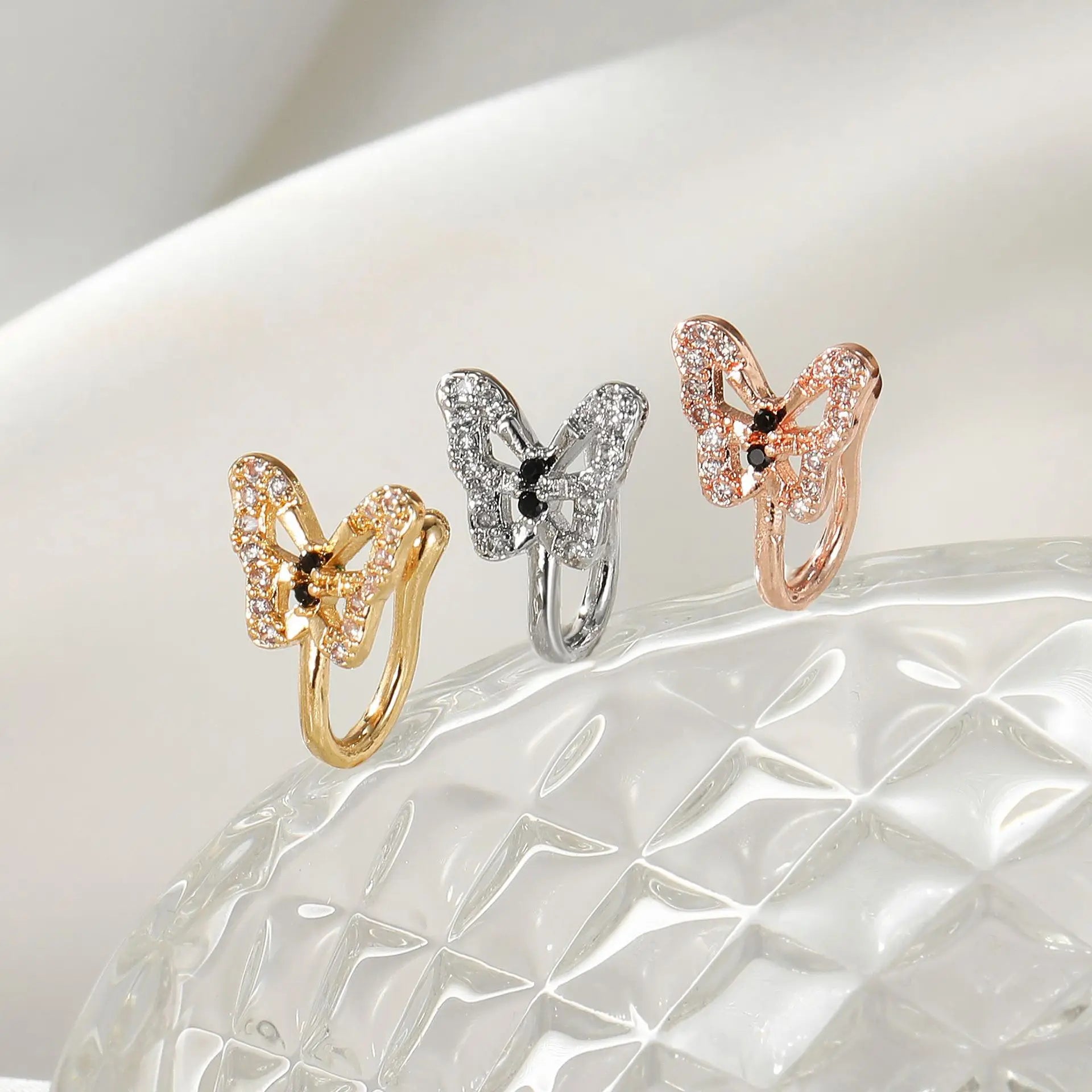 Non-perforated U-shaped Nose Ring Clip Copper Butterfly Fake Piercing Nose Ring Cuff Earring for Women Girl Body PiercingJewelry