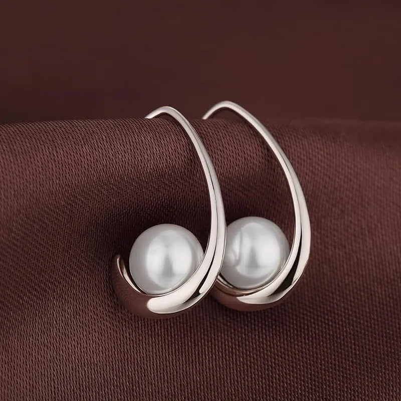 2026 New European and American Simple Style Earrings for Women Elegant Style Pearl Jewelry Design Sense Personalized Jewelry