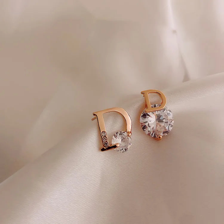 Asymmetric D-shaped Earrings