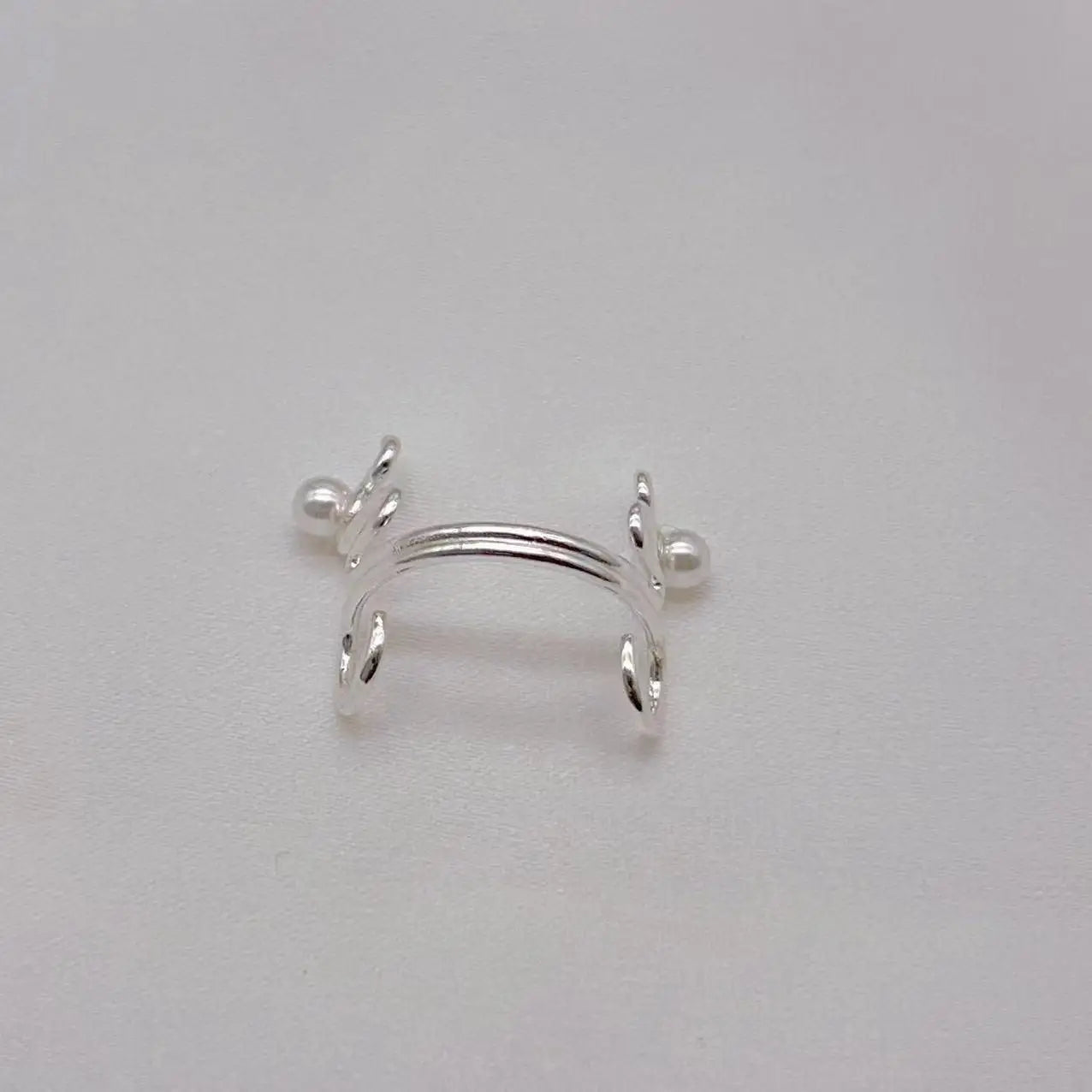 Punk Non Piercing Nose Clip Retro Fashion Faux Pearl Nose Ring Fake Face Ring Nose Nail Hip Hop Body Jewelry Gifts for Women Men