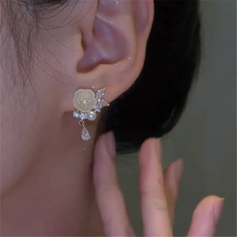 2023 New Fashion Trend Unique Design Elegant Delicate Geometric Round Earrings For Women Jewelry Wedding Party Premium Gifts